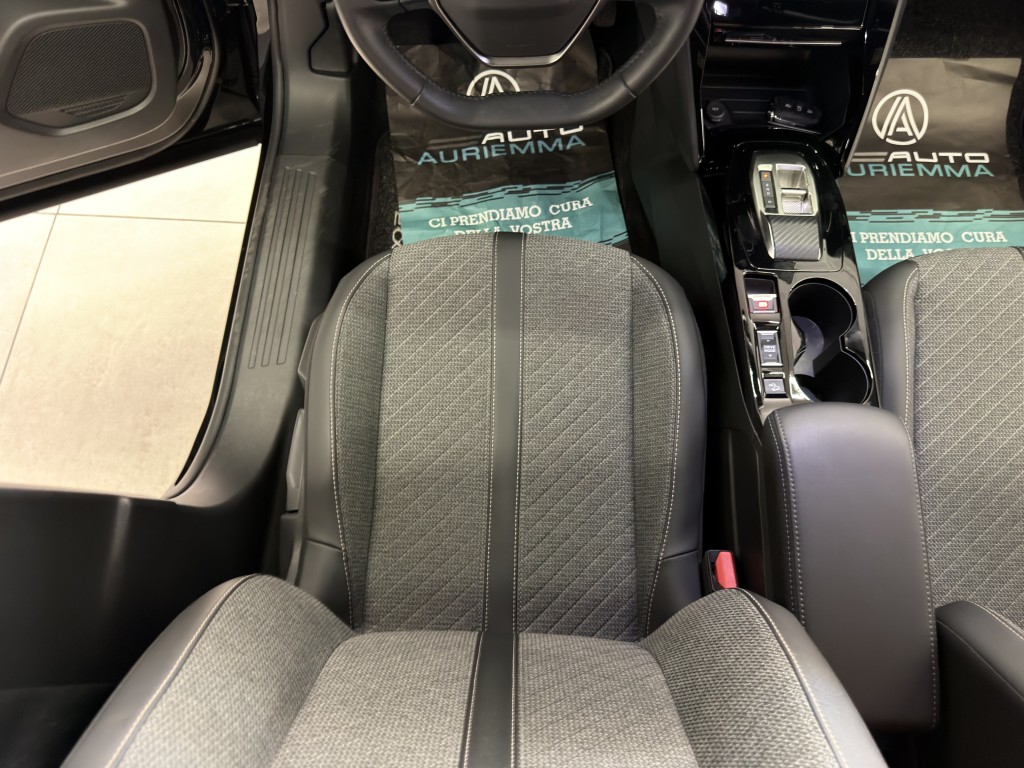 PEUGEOT 2008 1500 BLUEHDI 130 CV EAT8 ALLURE PACK